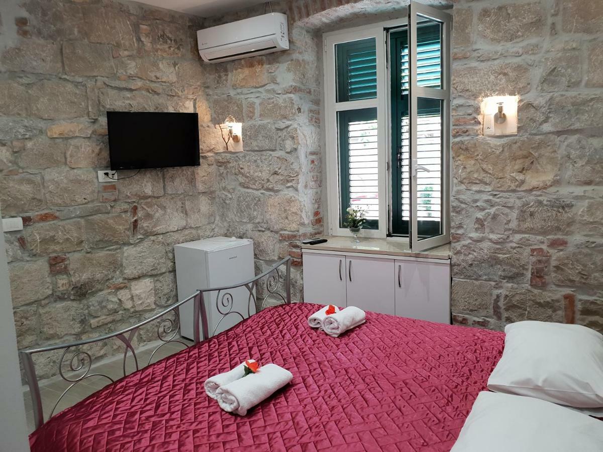 Apartment Meri Split Exterior photo